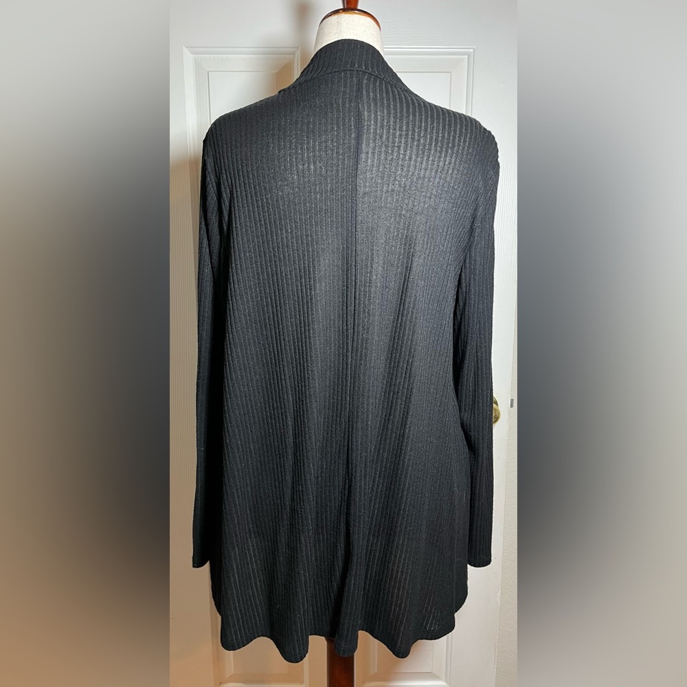 Lane Bryant Black Ribbed Long Sleeve Women’s Swing Top - Picture 5 of 7